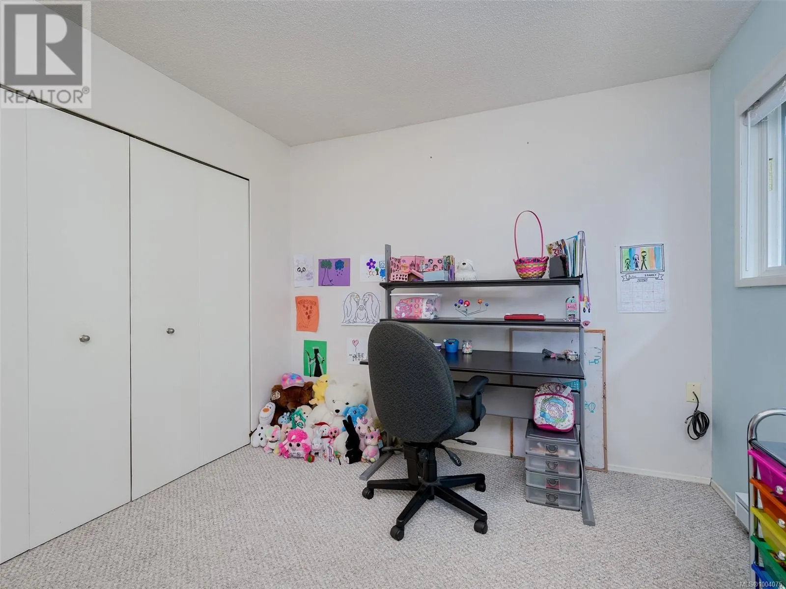 823 Cecil Blogg Dr