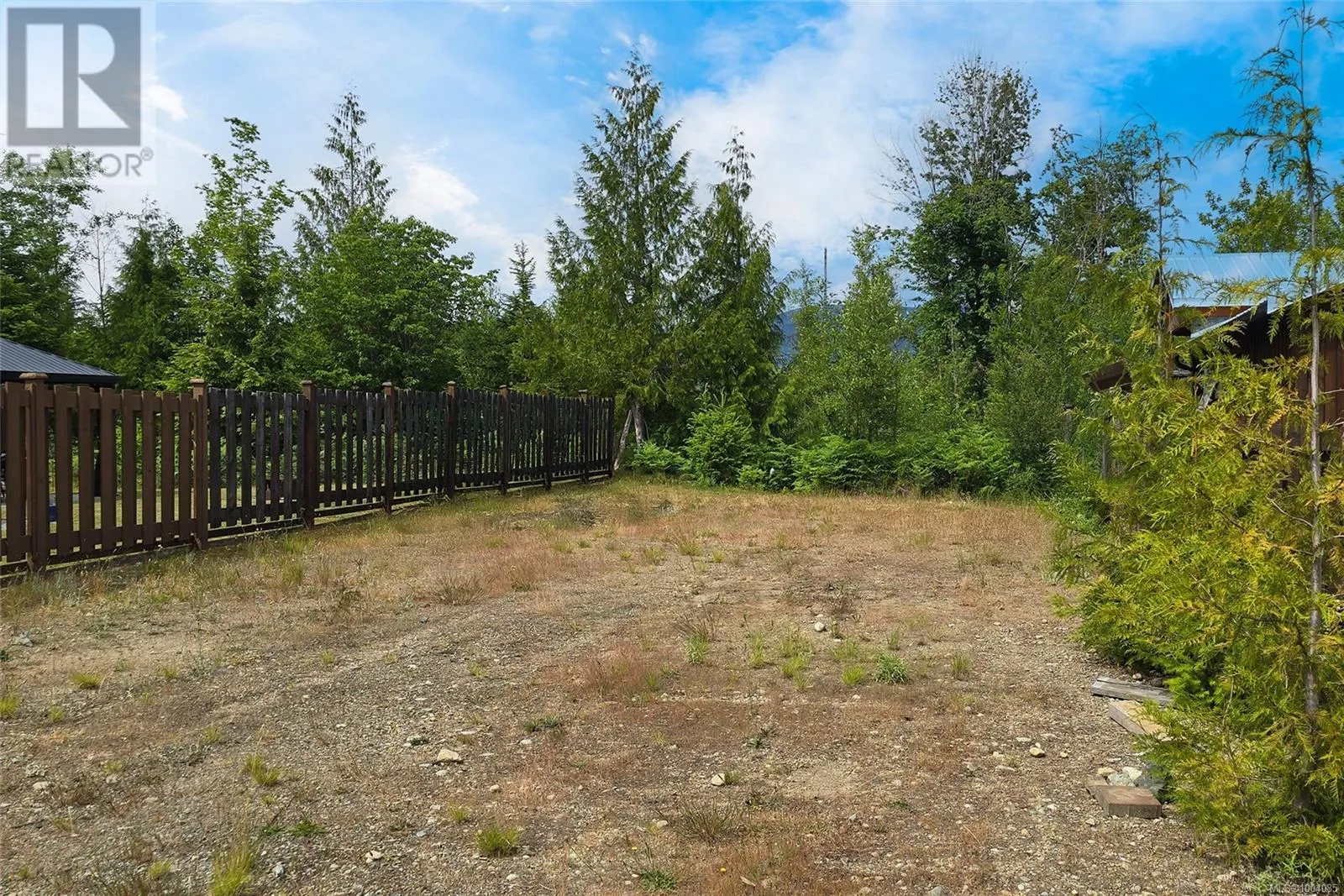 35 10750 Central Lake Rd