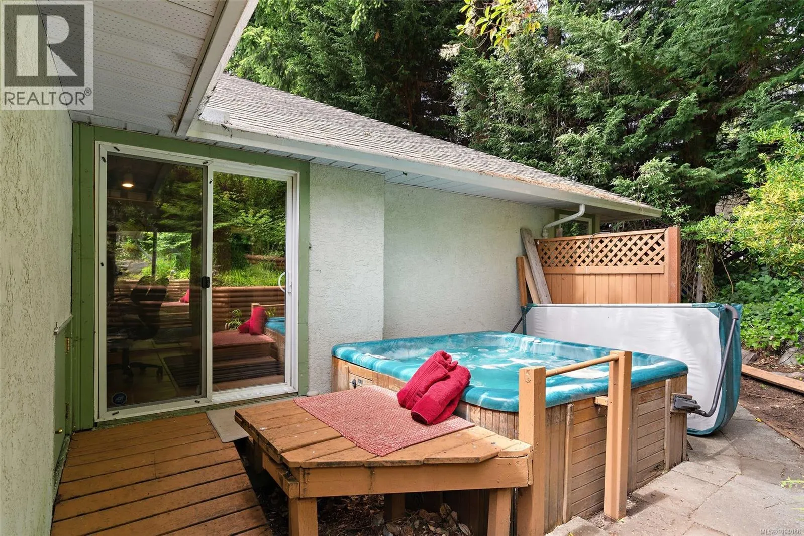 10915 Prentice Pl