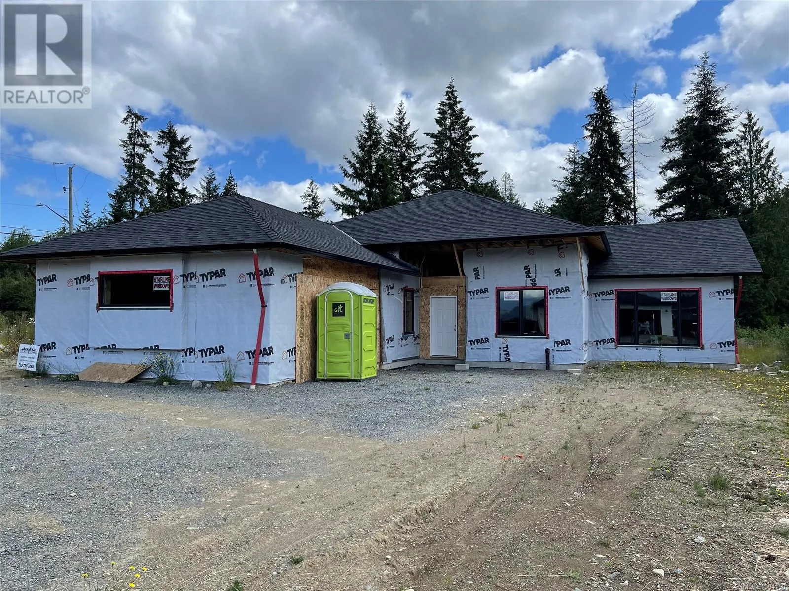 3036 Arbutus Dr
