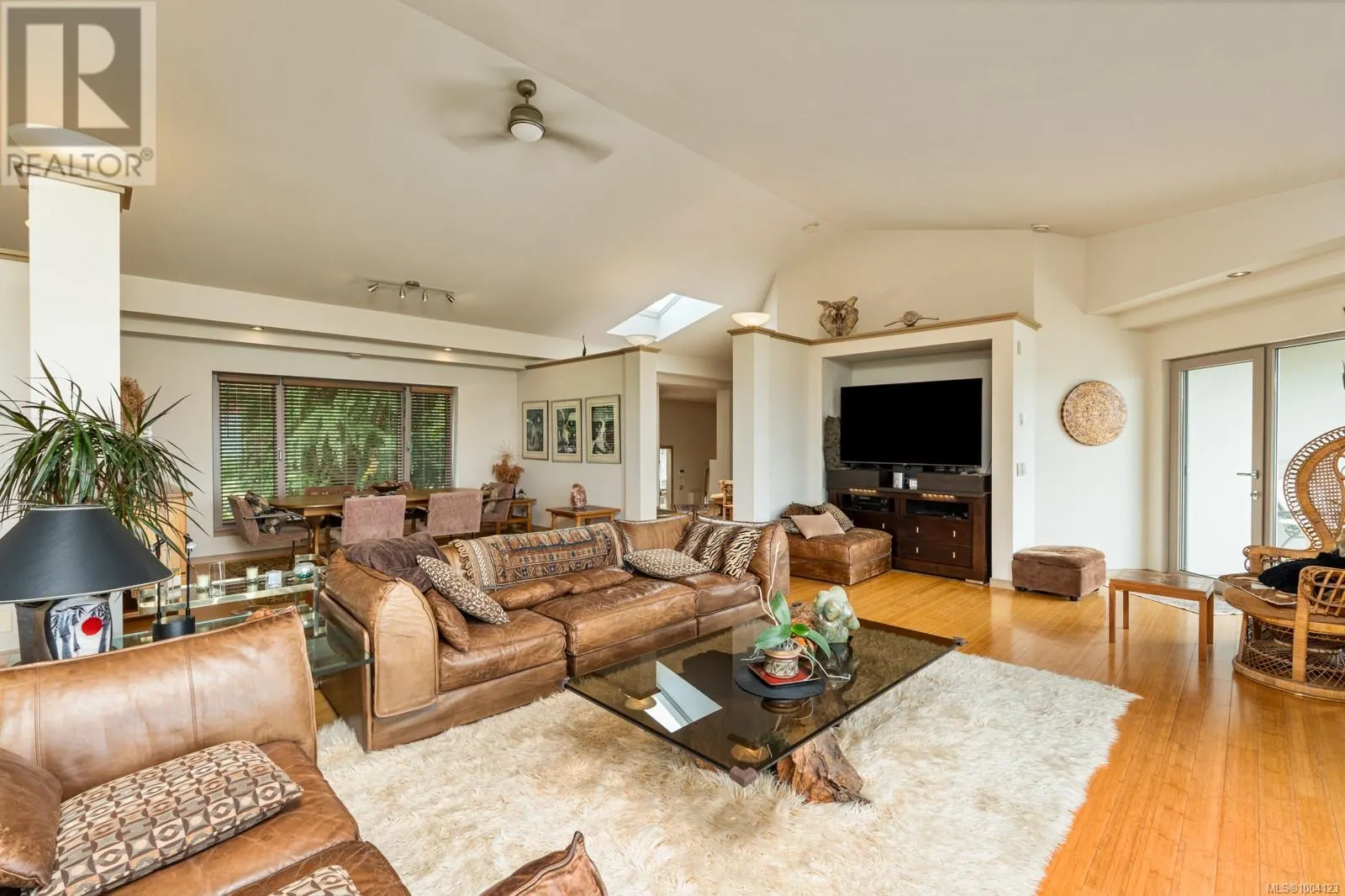 11406 Sycamore Dr