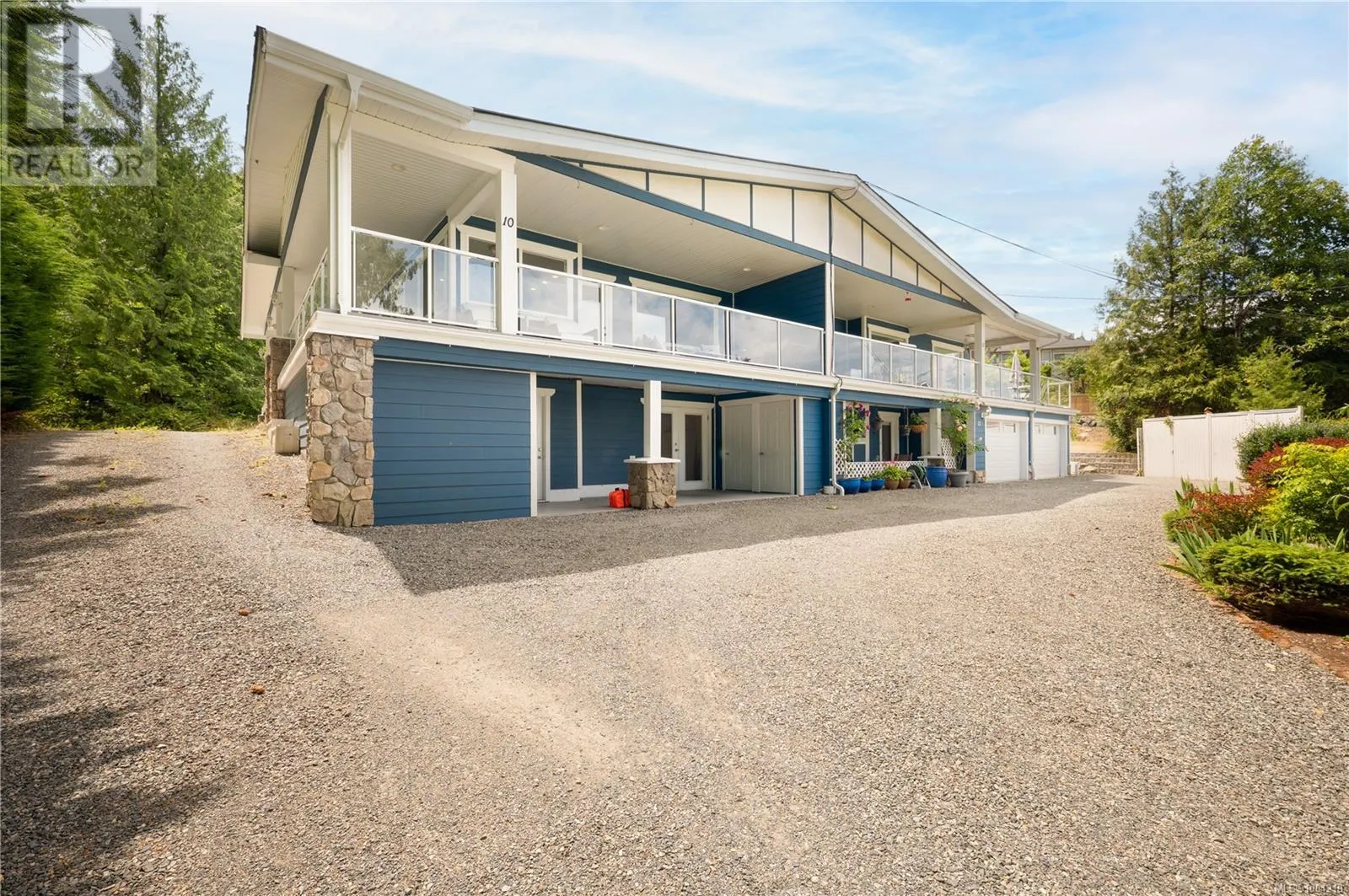10 606 Farrell Rd