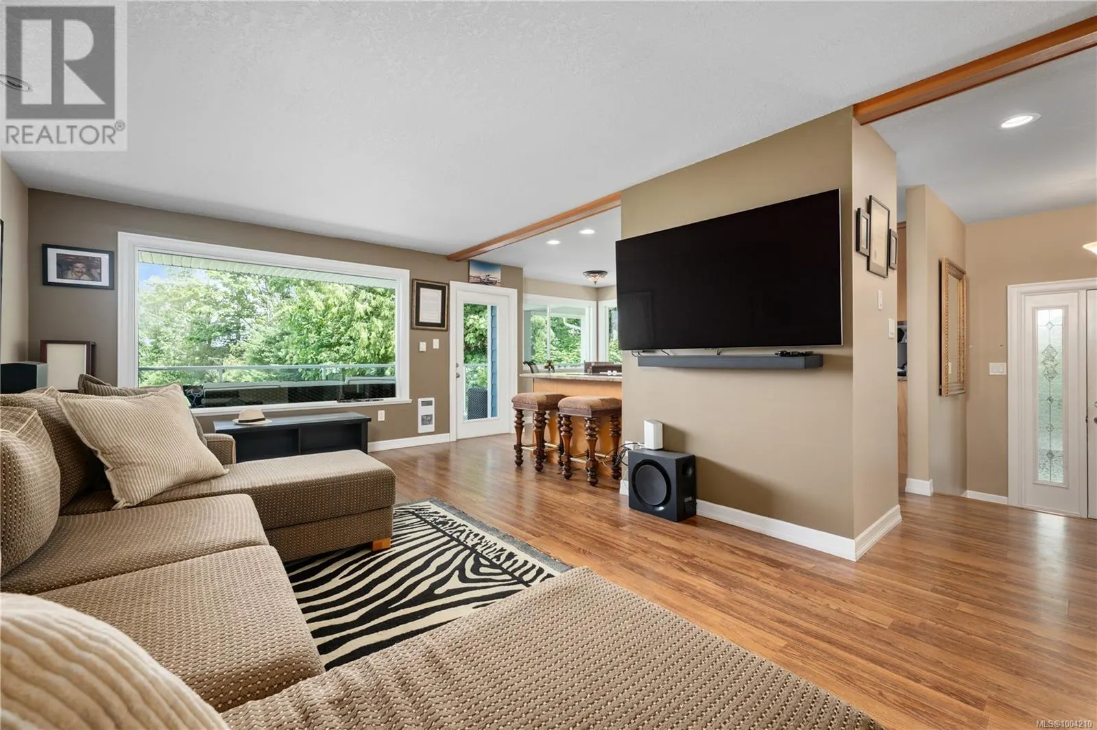 10 606 Farrell Rd