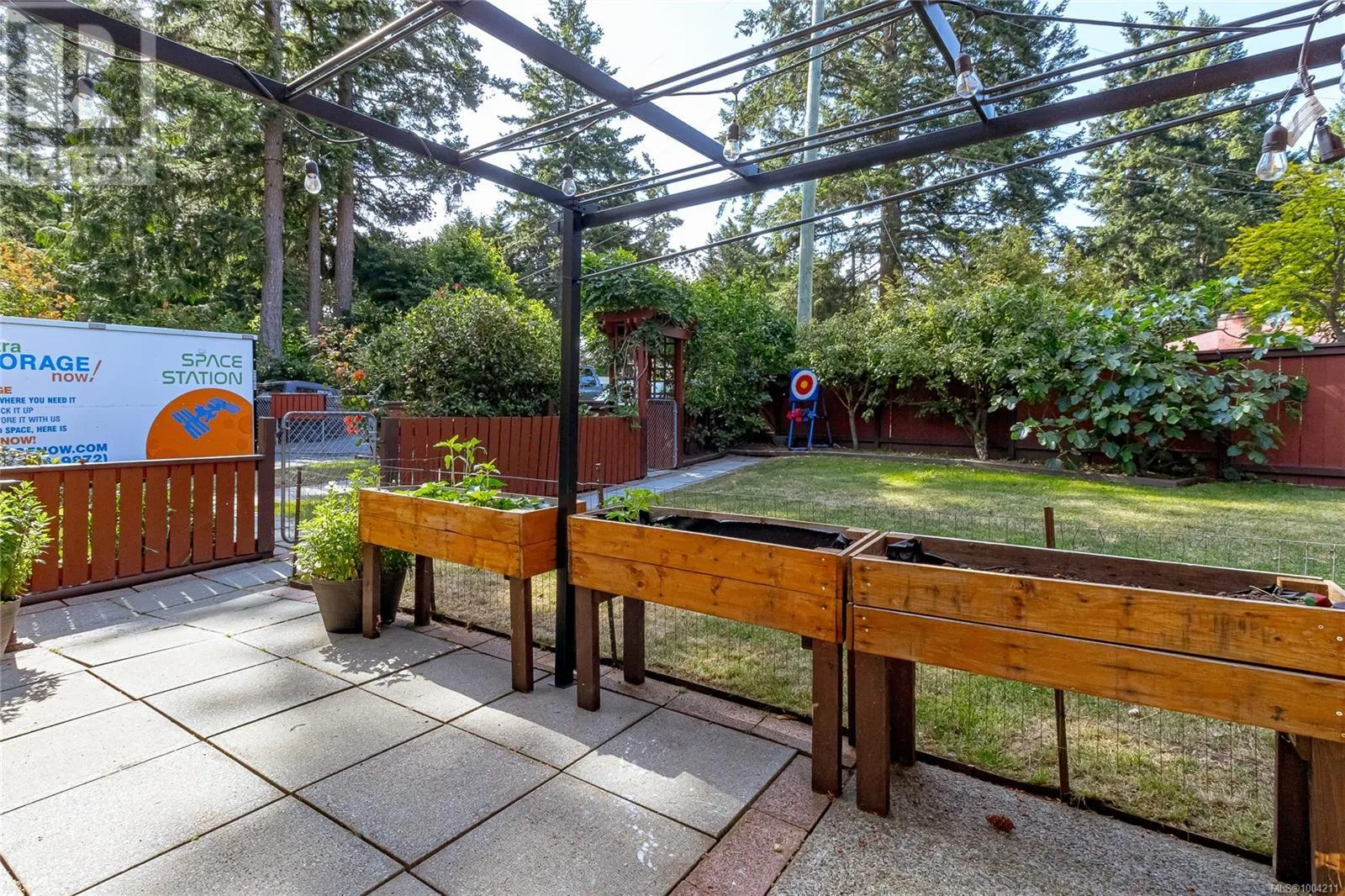 409 Raynerwood Pl