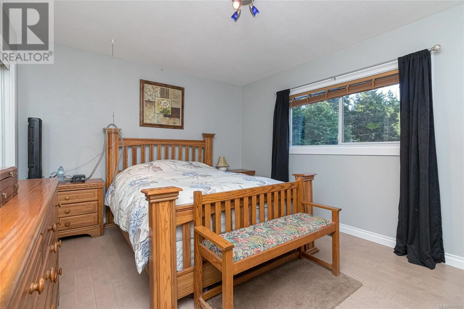 409 Raynerwood Pl
