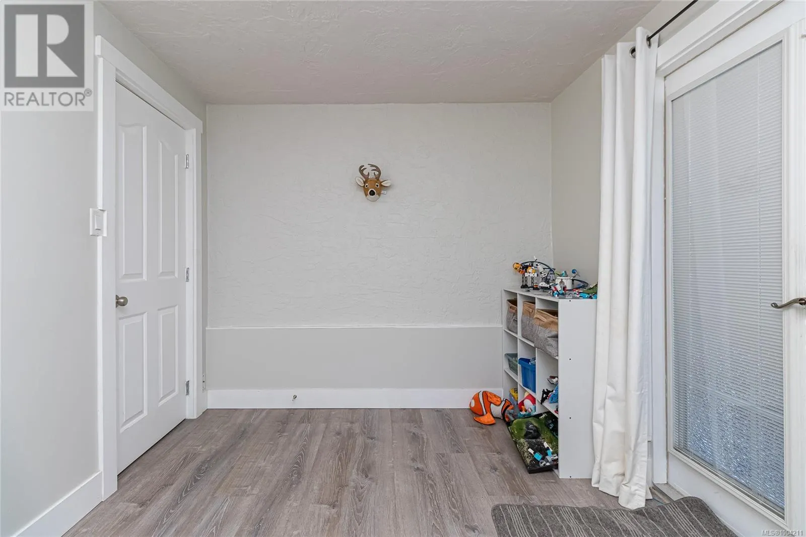 409 Raynerwood Pl