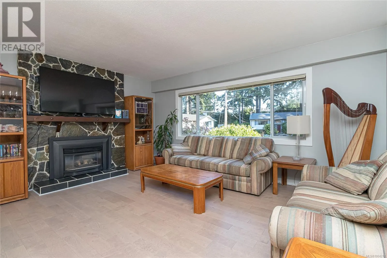409 Raynerwood Pl