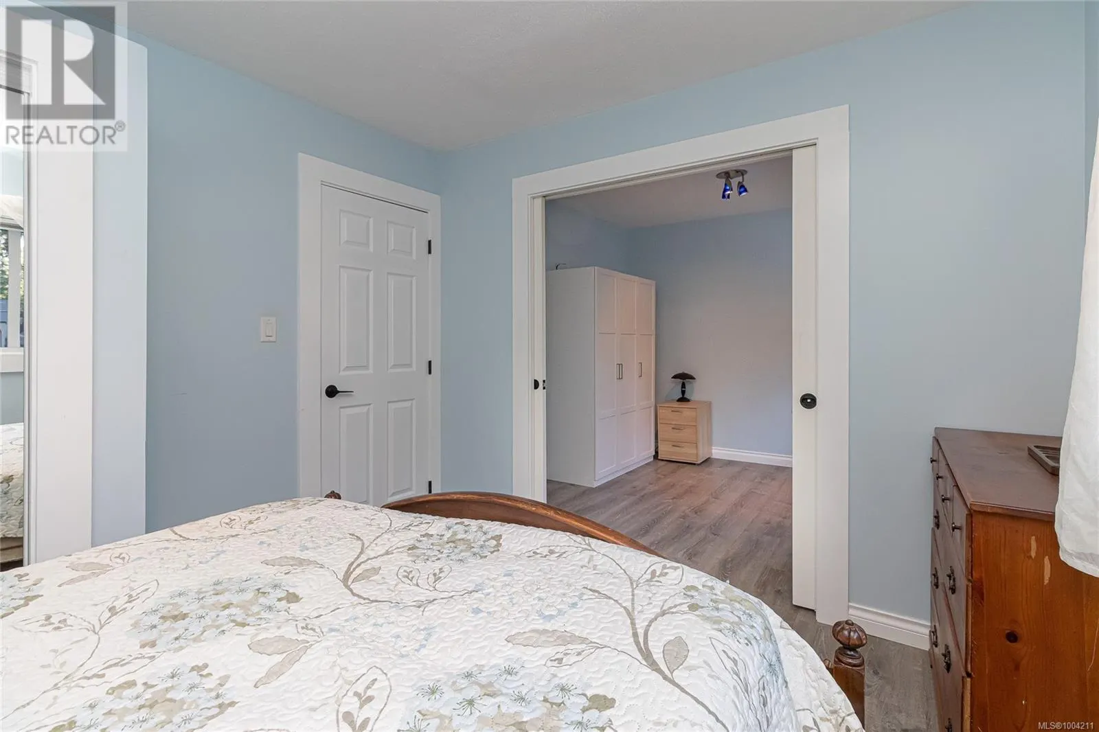 409 Raynerwood Pl