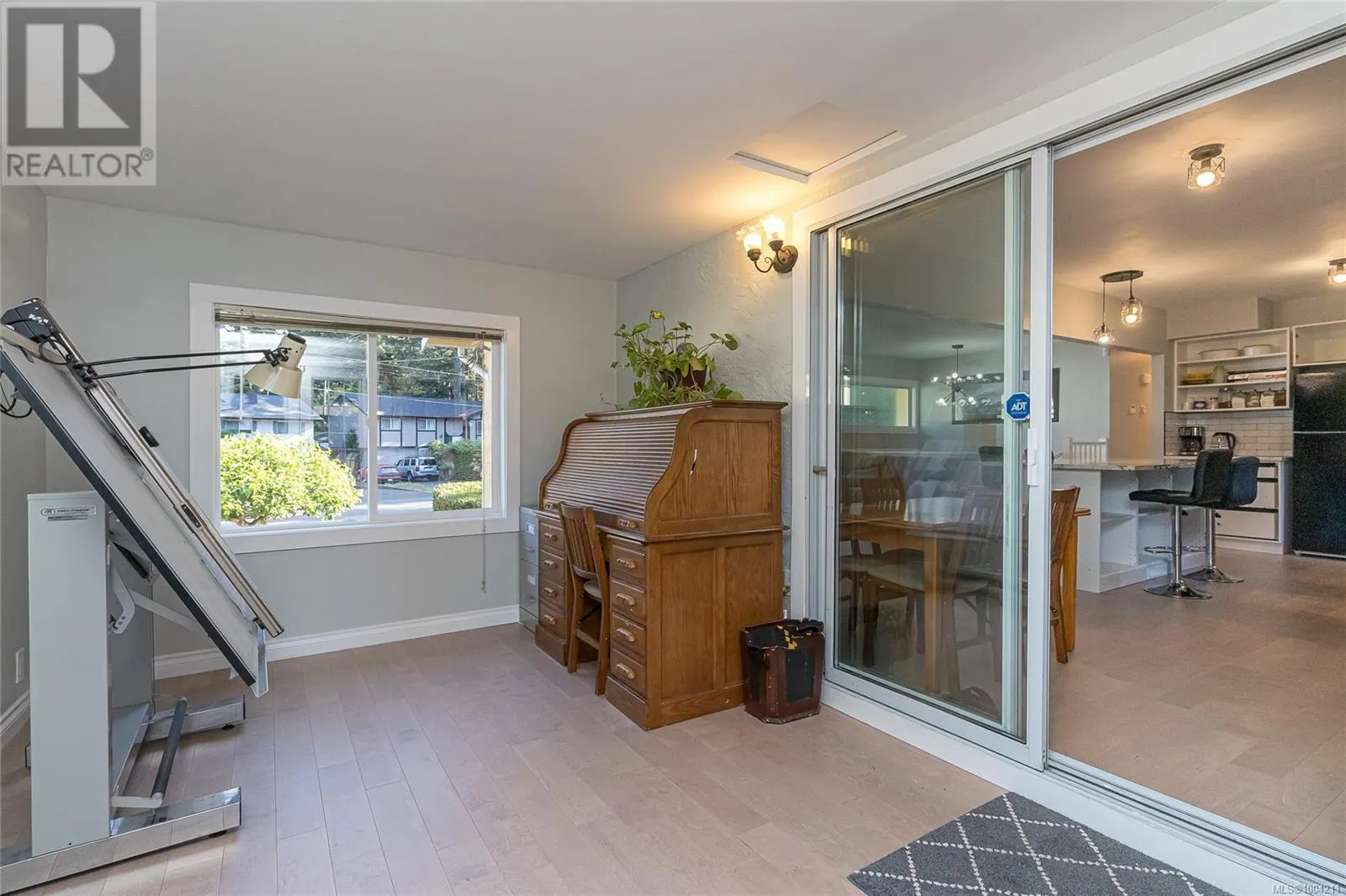 409 Raynerwood Pl