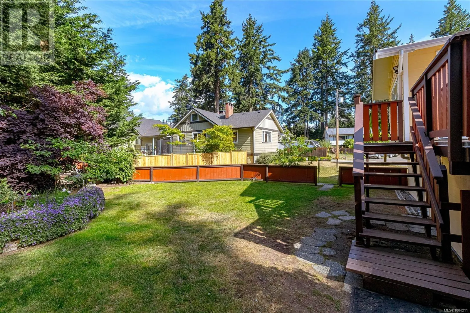 409 Raynerwood Pl