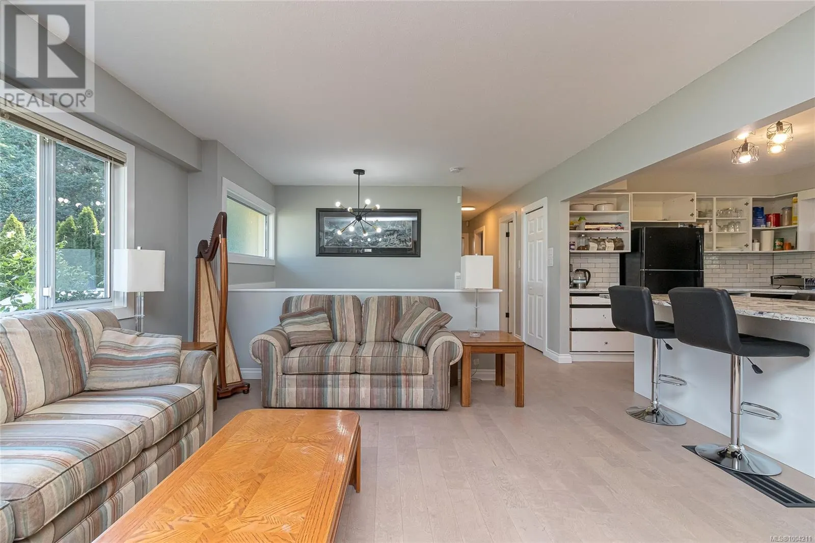 409 Raynerwood Pl