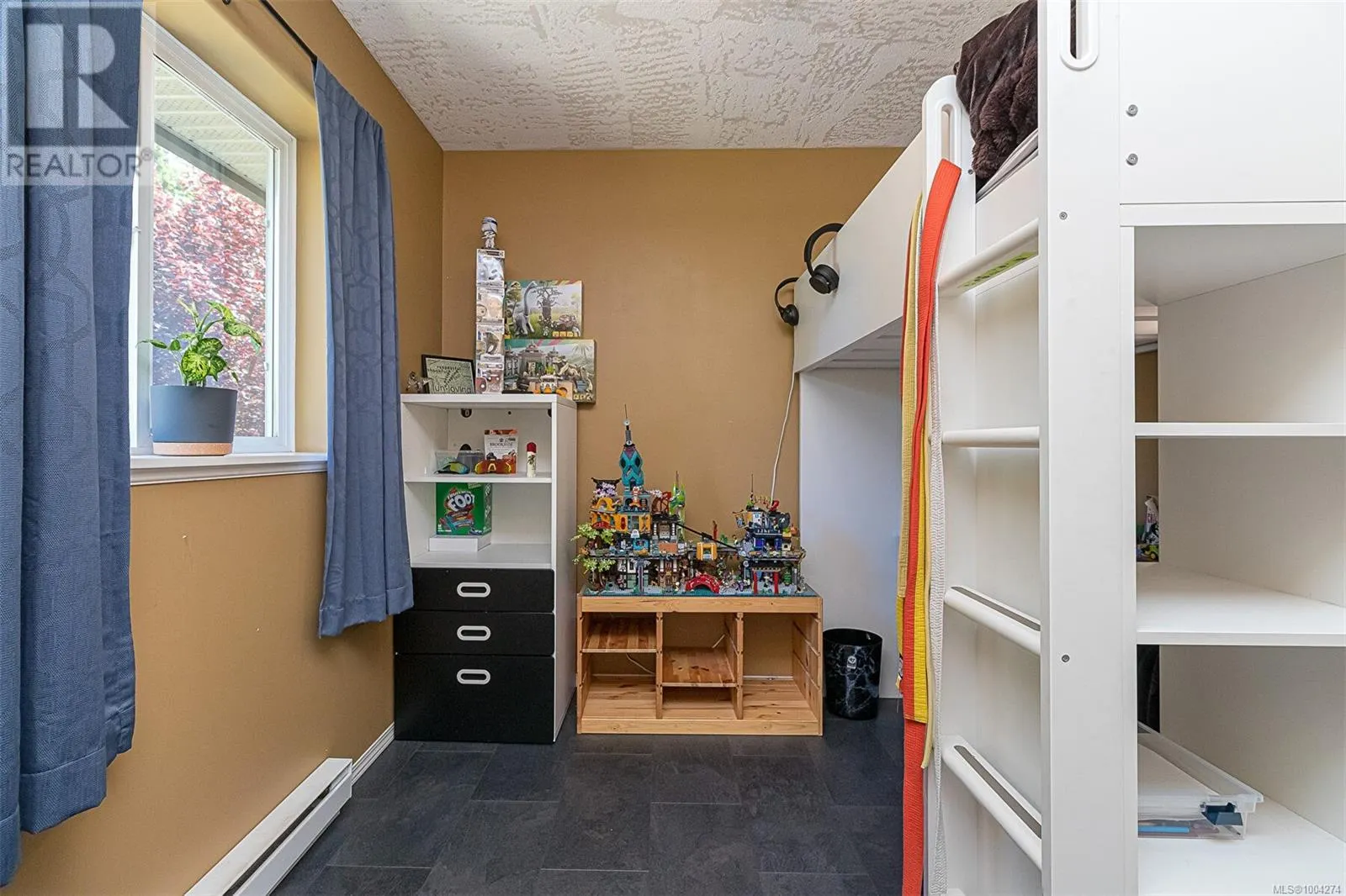 2186 McKean Rd