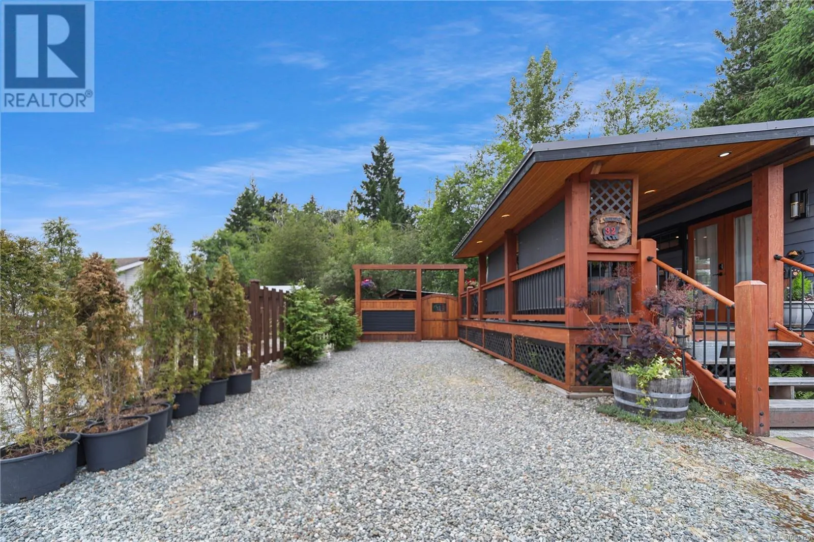 32 10750 Central Lake Rd