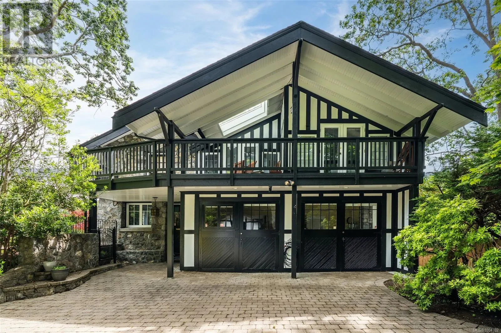 2088 Falkland Pl