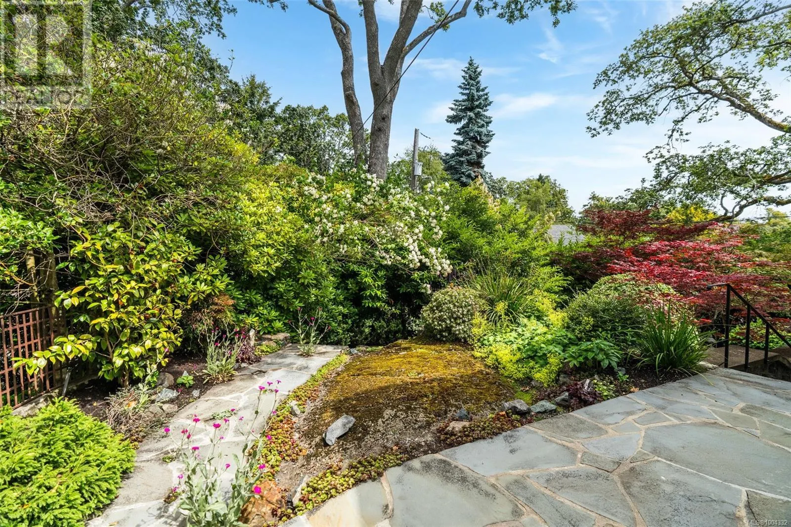 2088 Falkland Pl