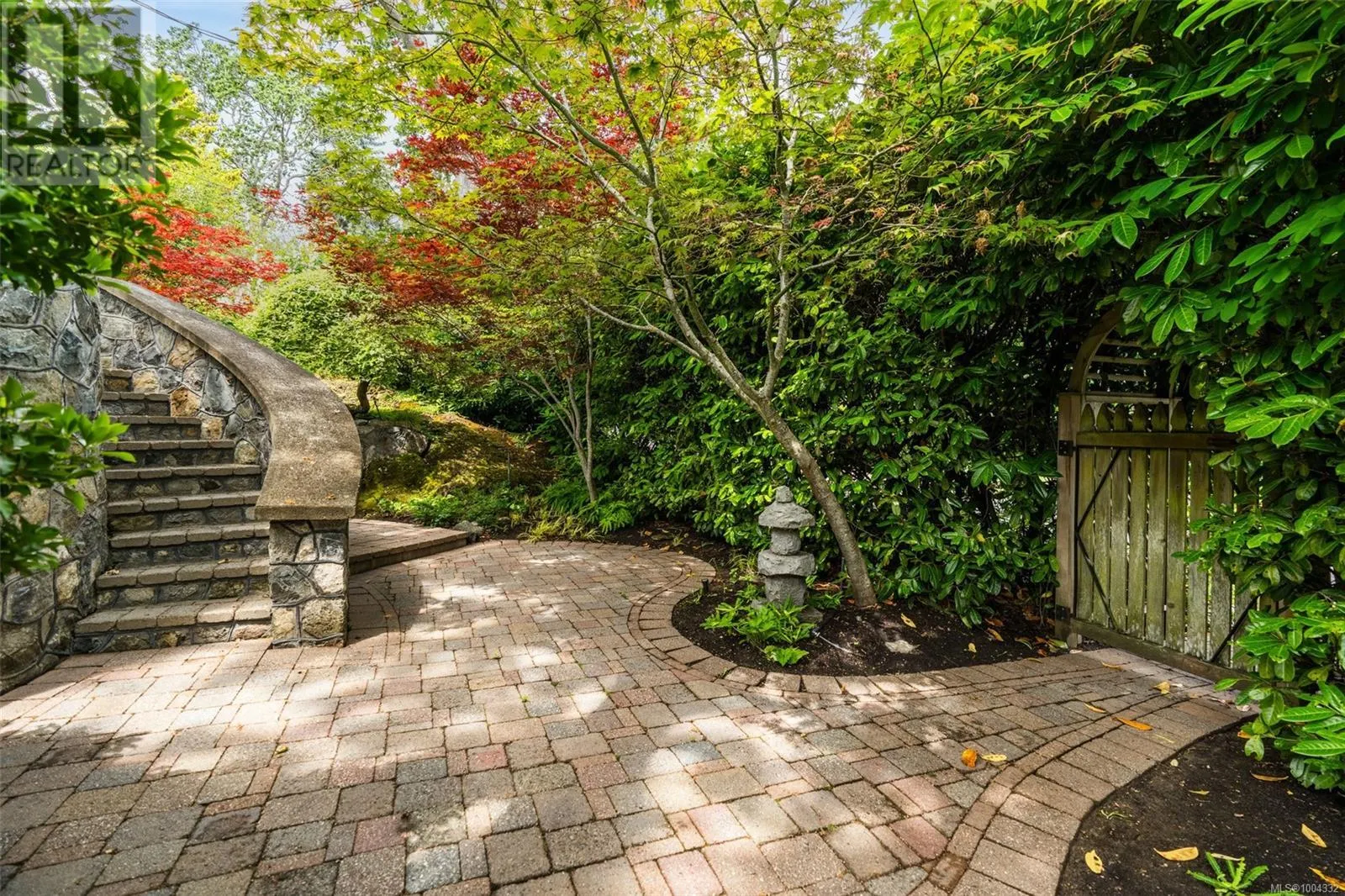 2088 Falkland Pl