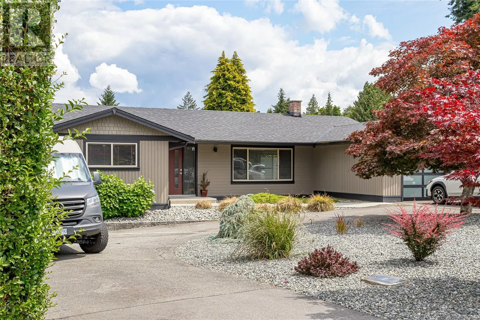 93 Cilaire Dr