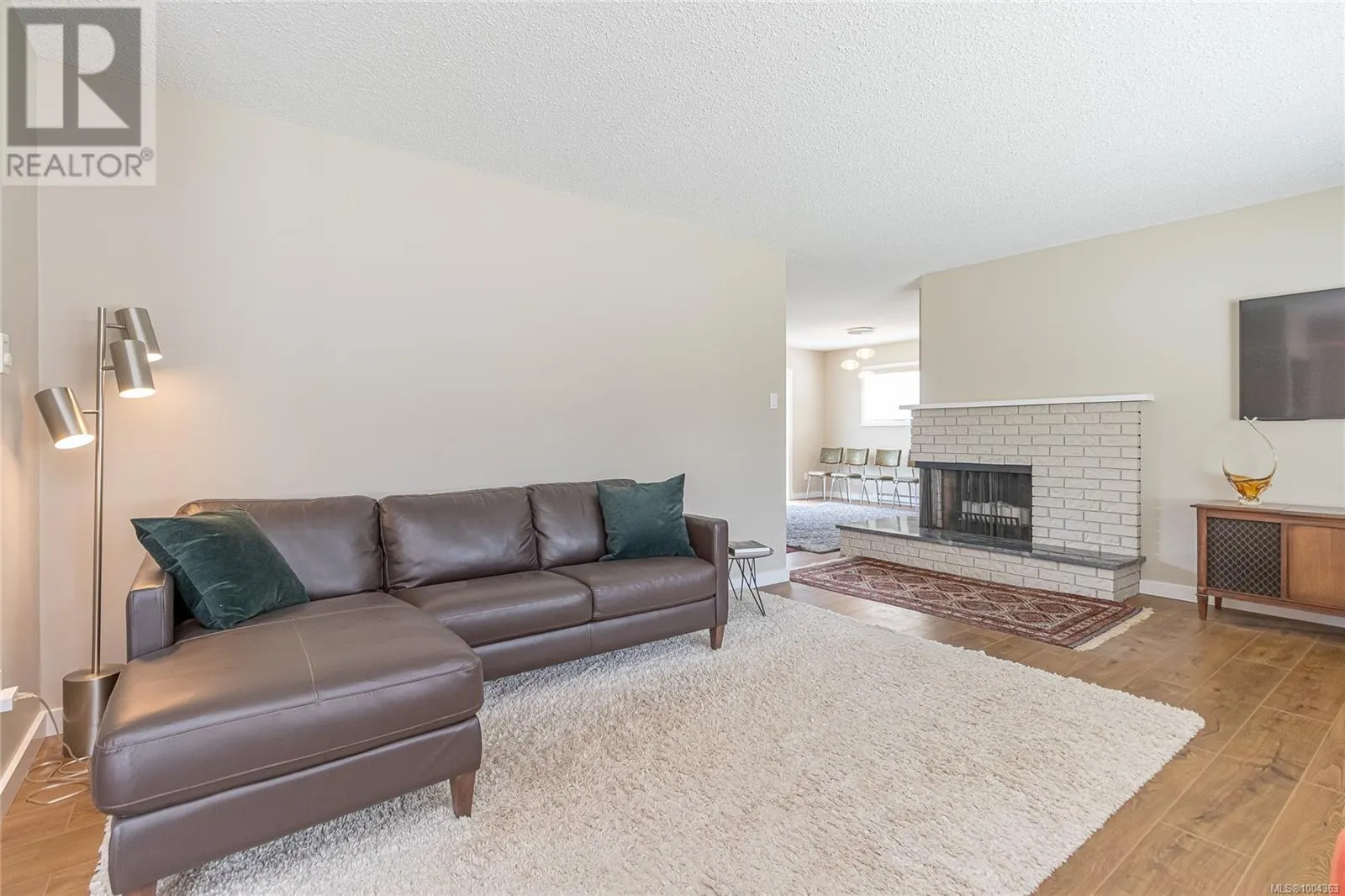 93 Cilaire Dr