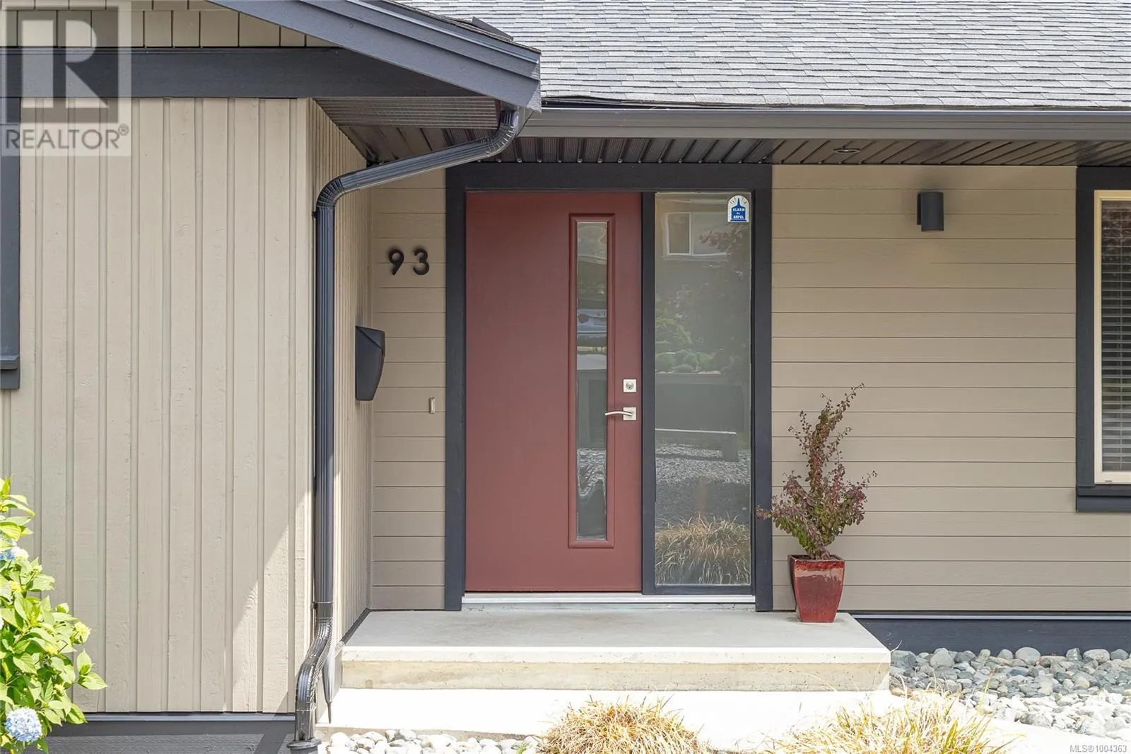 93 Cilaire Dr
