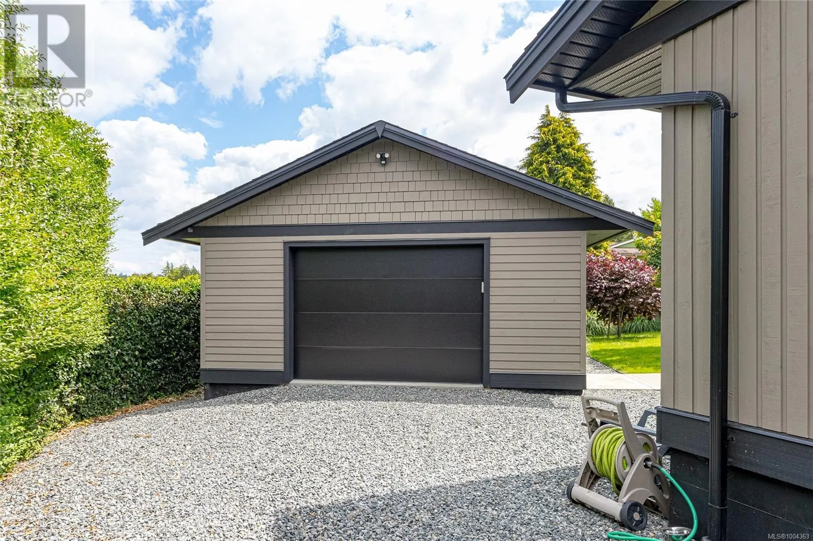 93 Cilaire Dr