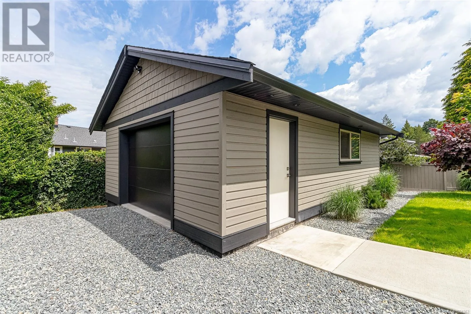 93 Cilaire Dr