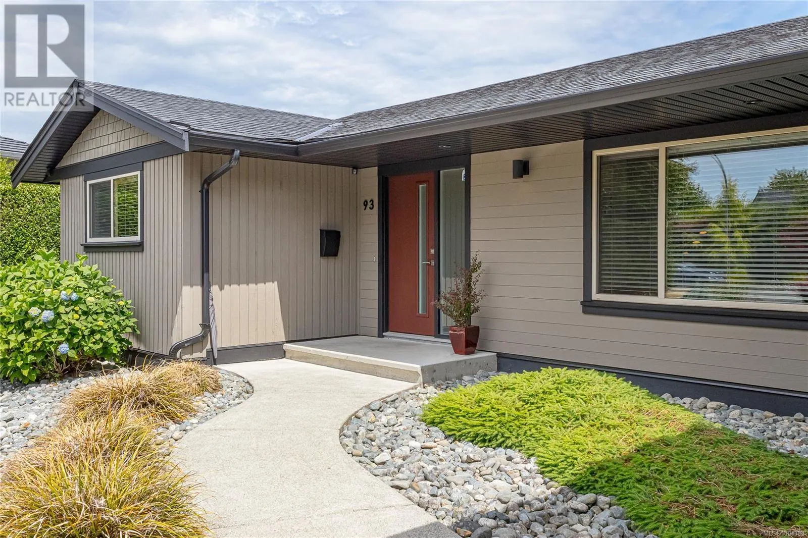 93 Cilaire Dr
