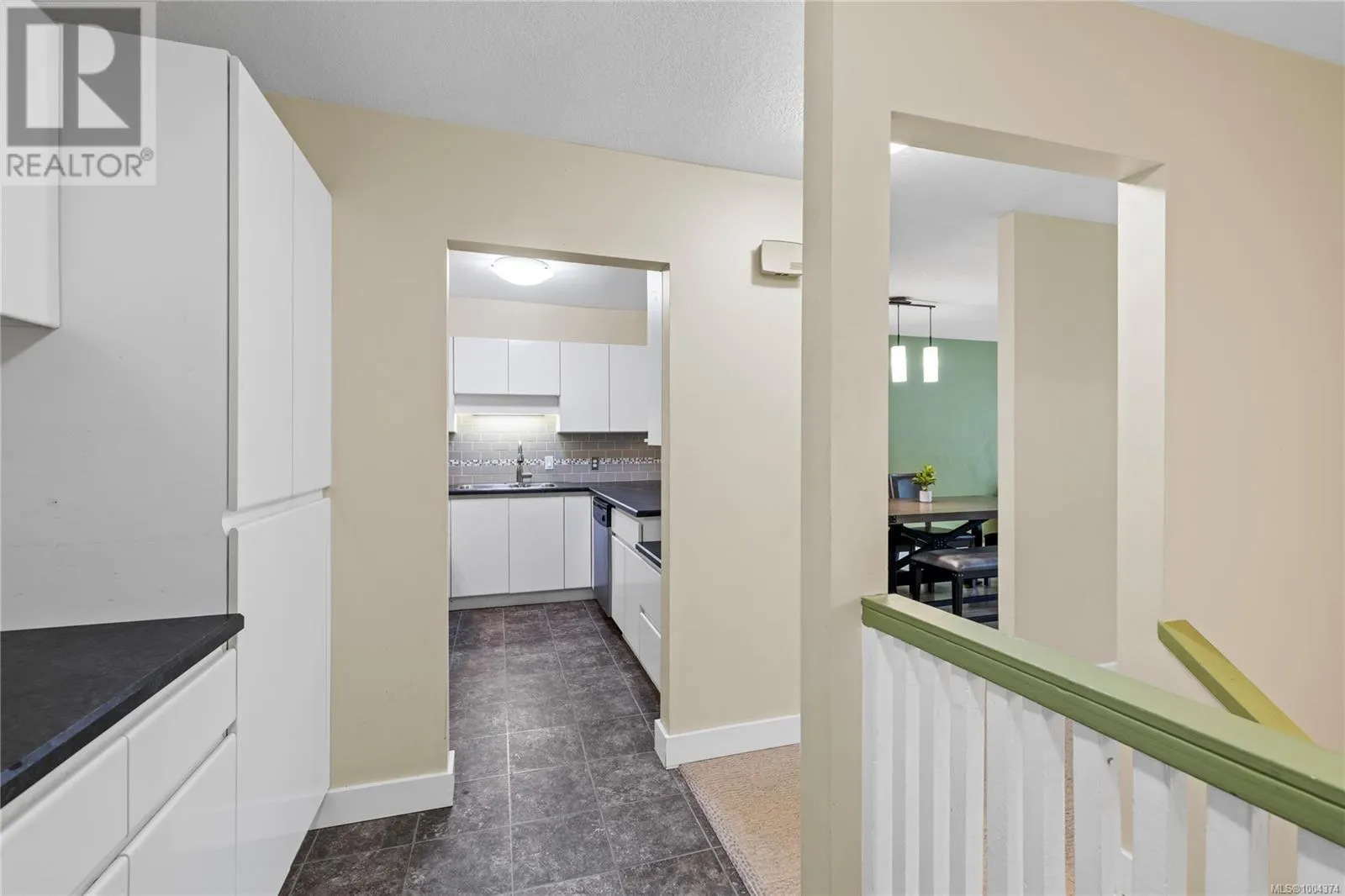 10 111 Wall St