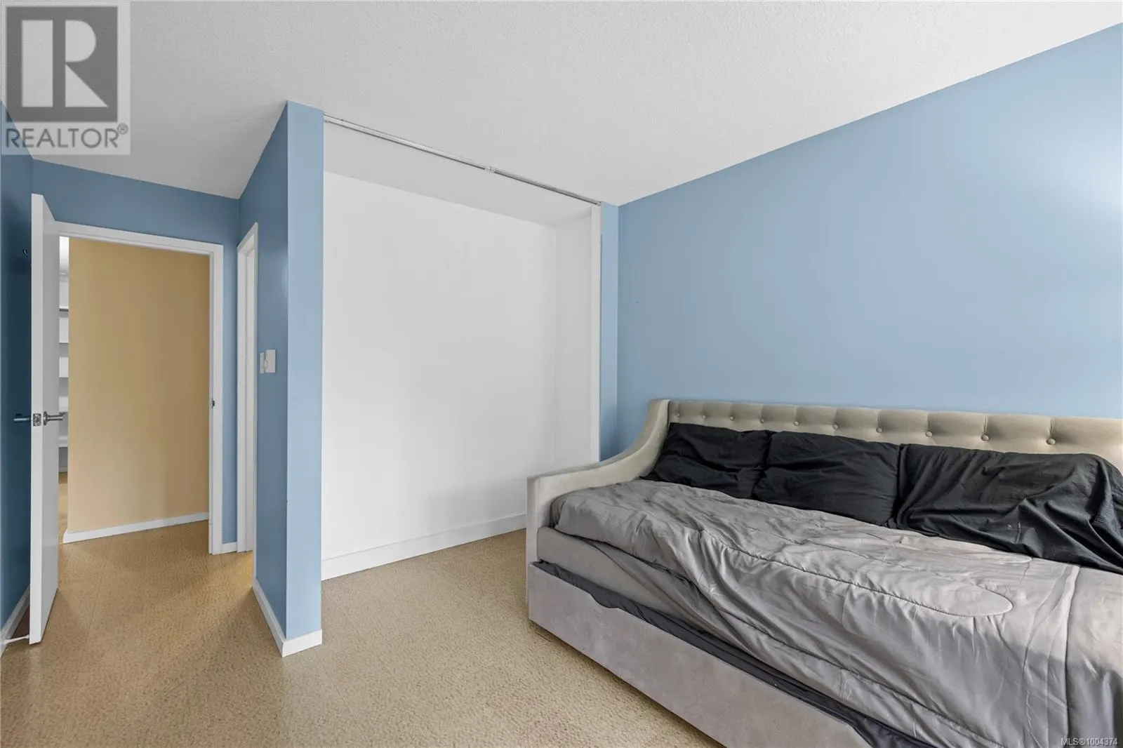 10 111 Wall St