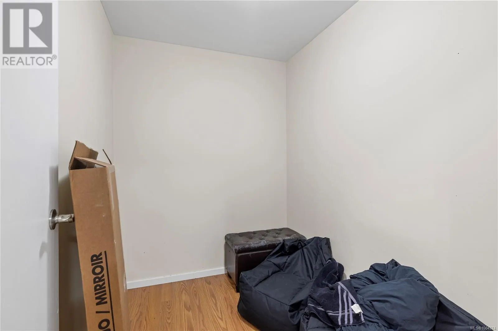 10 111 Wall St