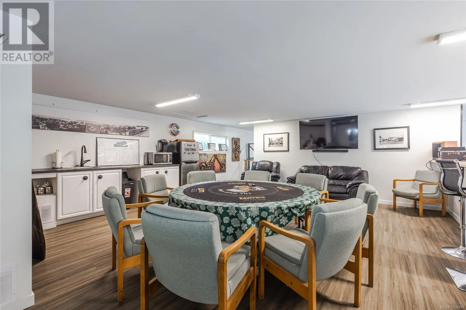 3180 West Rd
