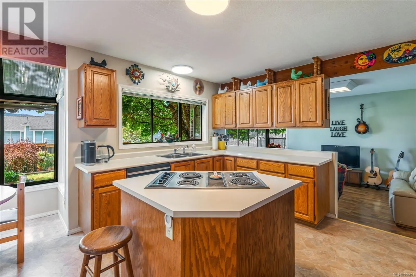 3506 Huff Dr