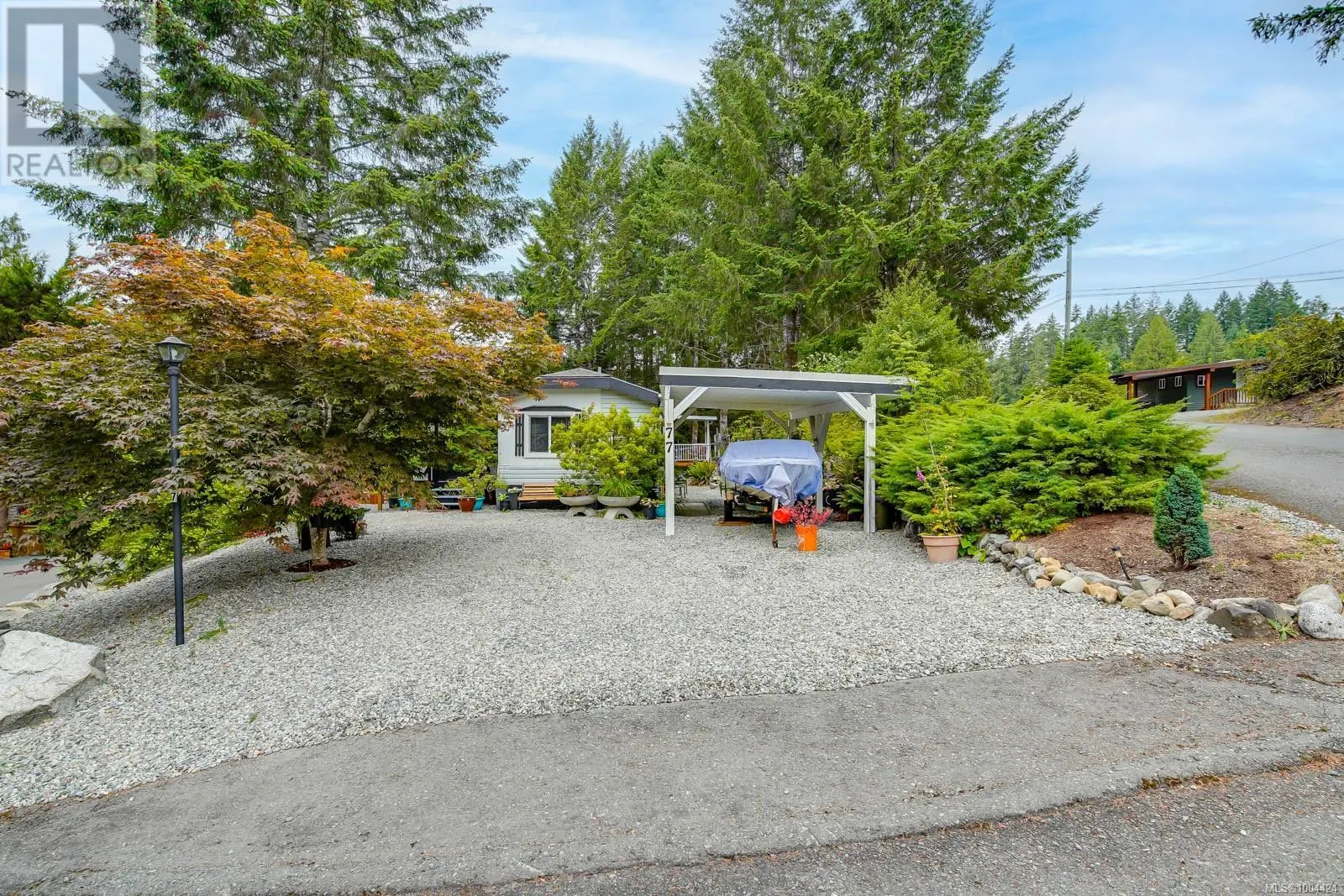 77 10325 Lakeshore Rd