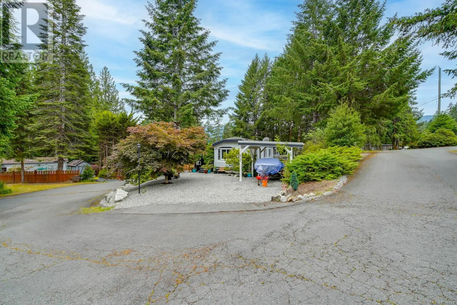 77 10325 Lakeshore Rd