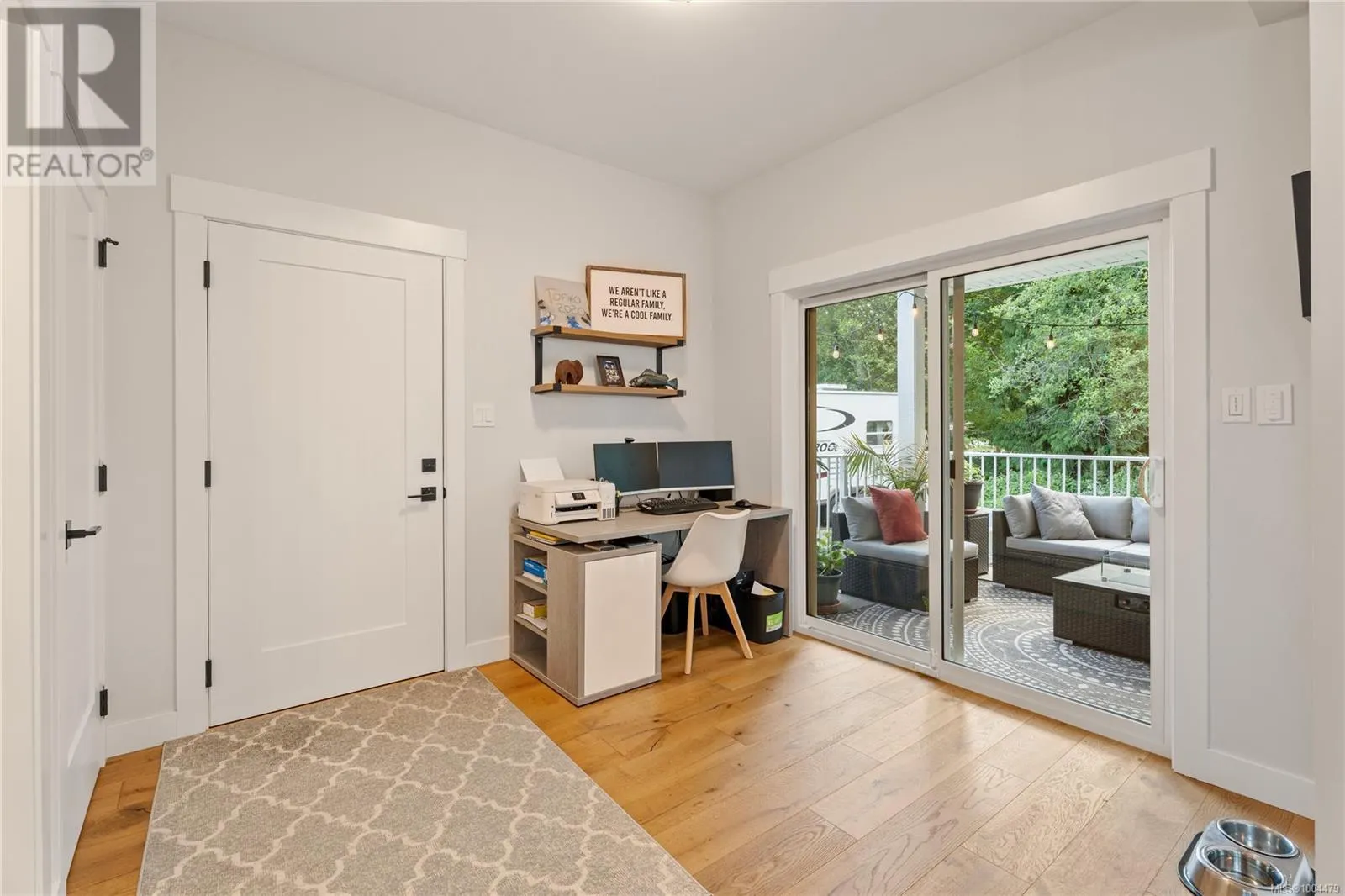 2052 Ernest Lane