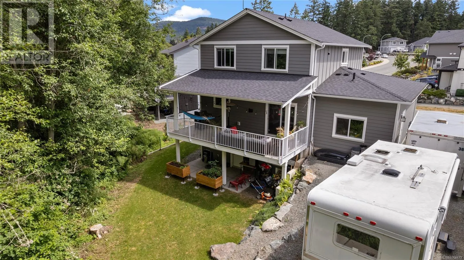 2052 Ernest Lane
