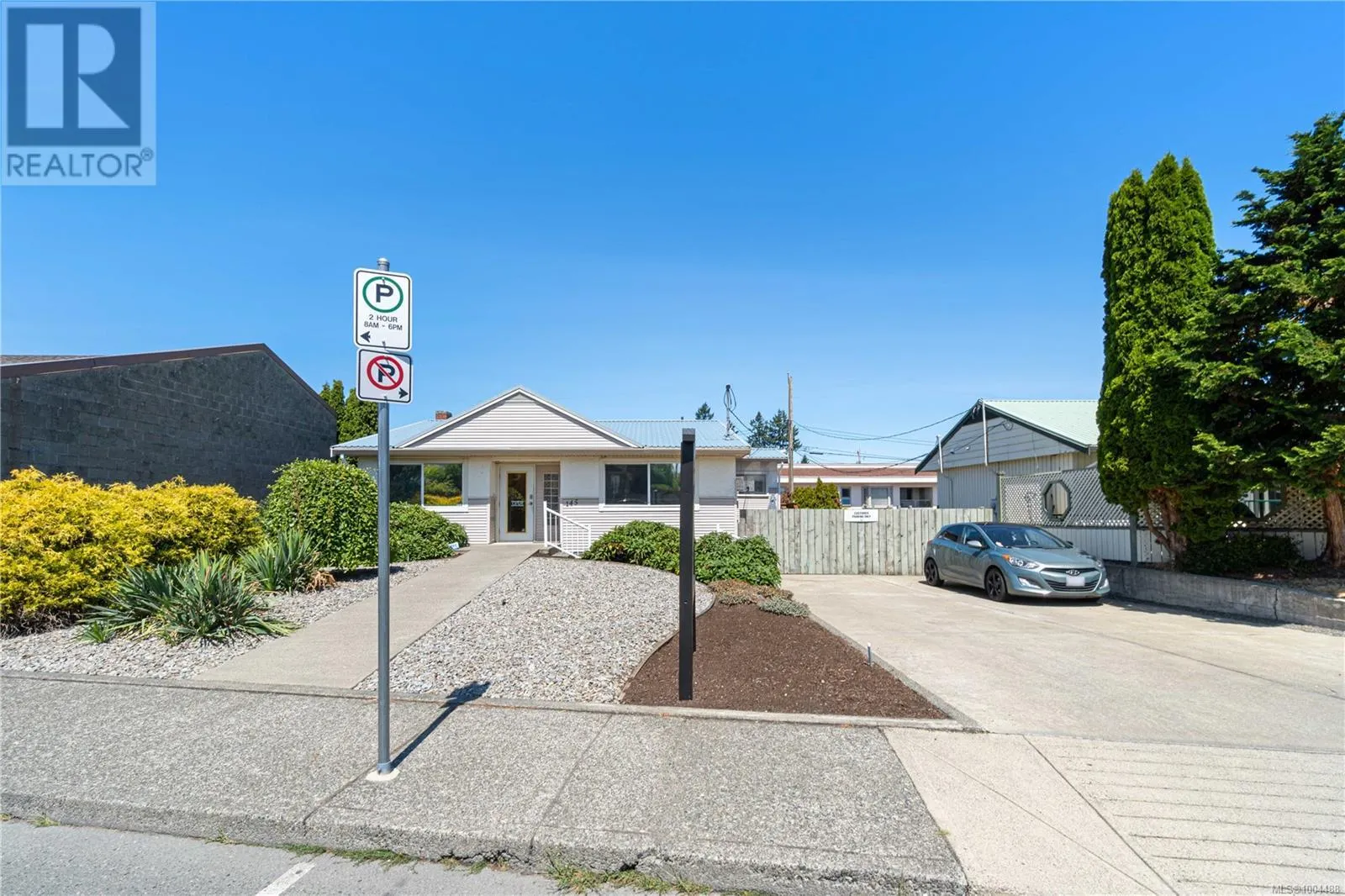 145 Hirst Ave
