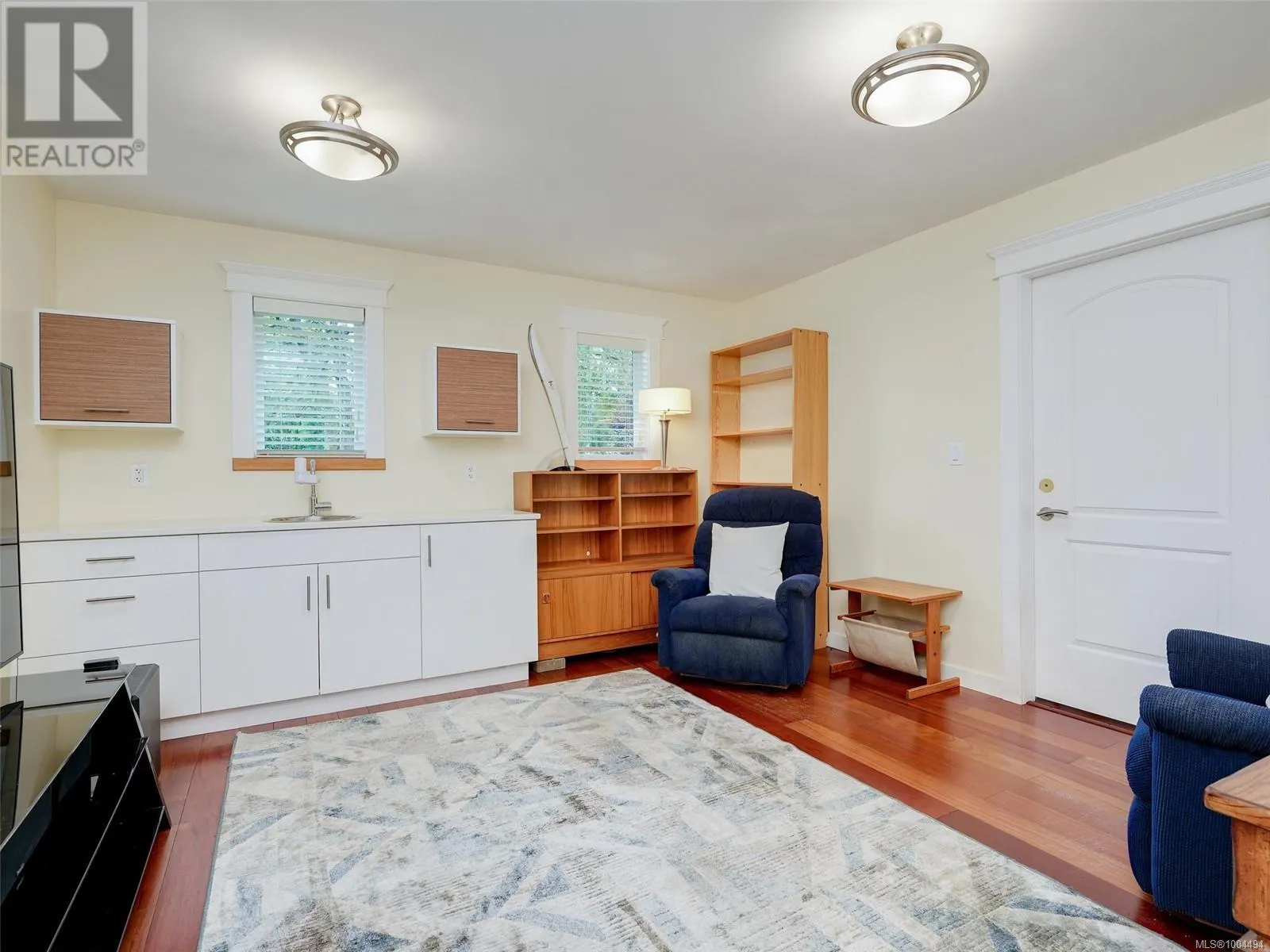 1464 St. Patrick St