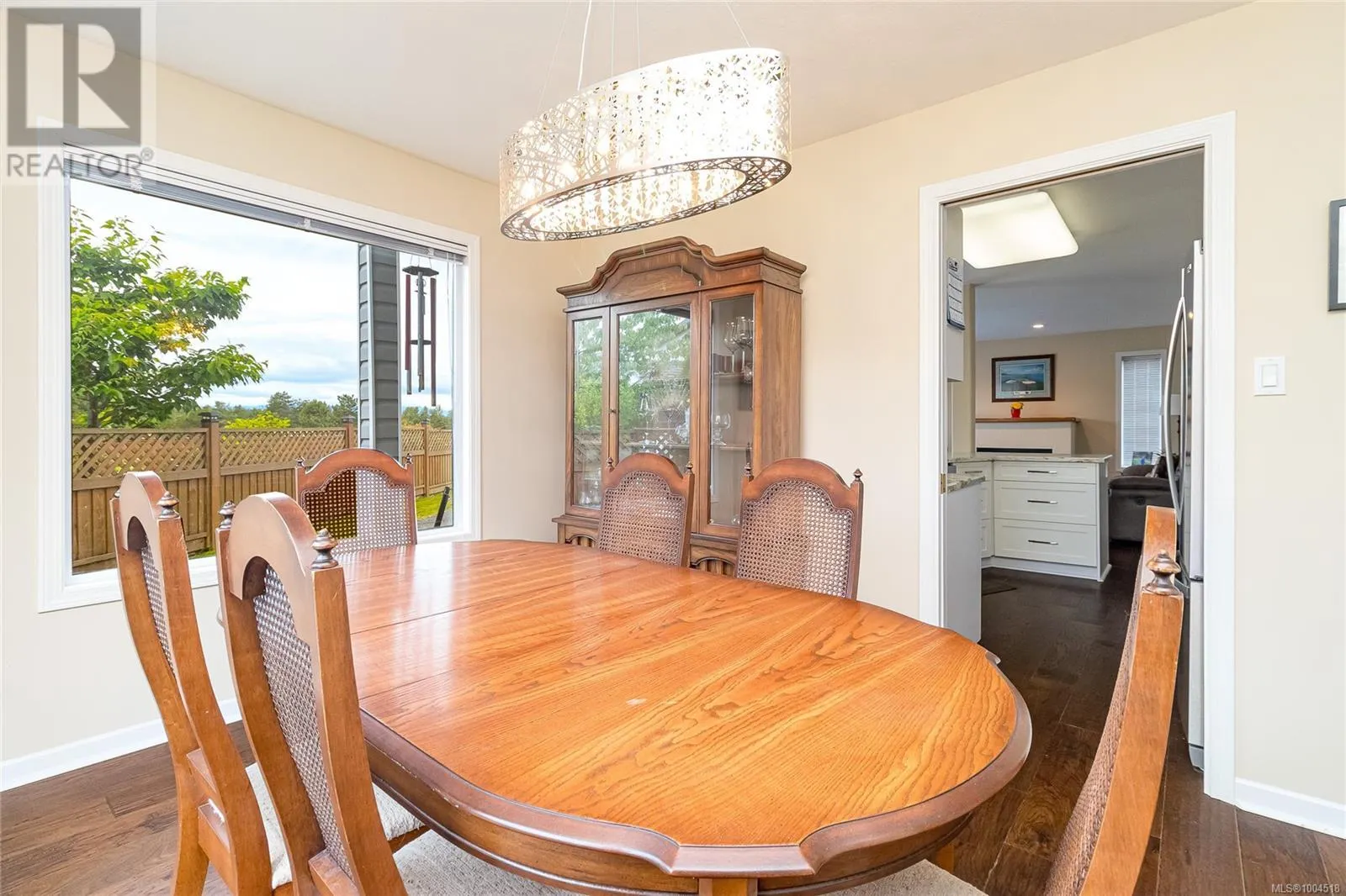 639 Eagle Tree Close