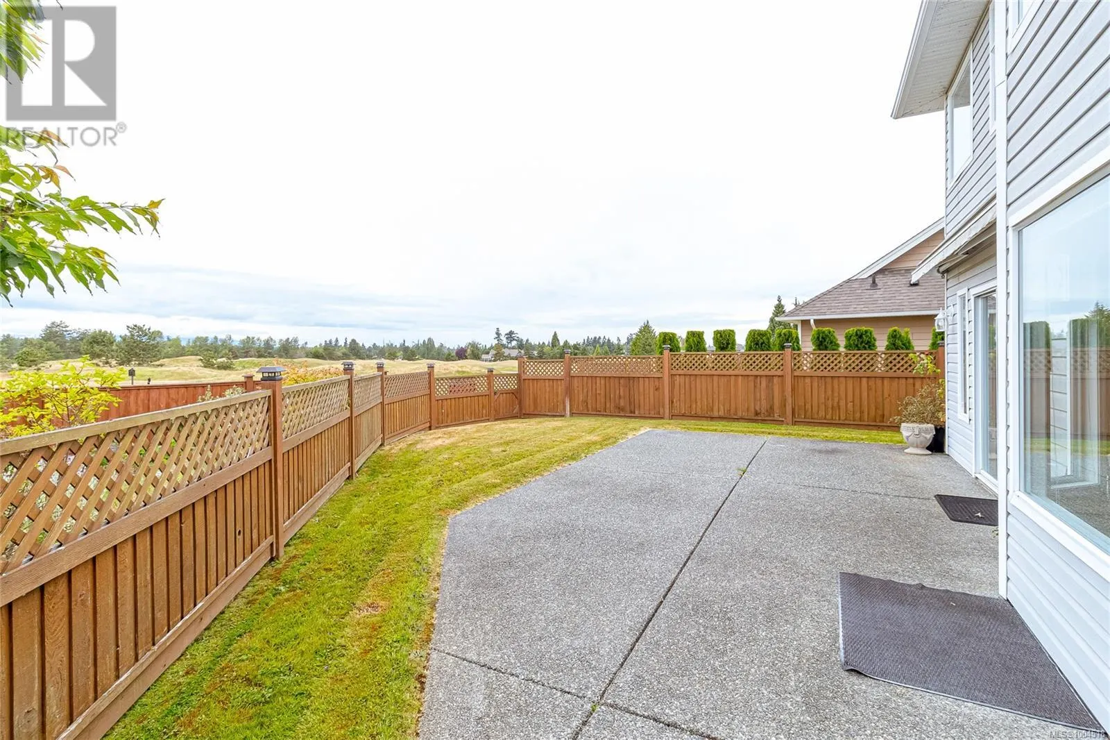 639 Eagle Tree Close