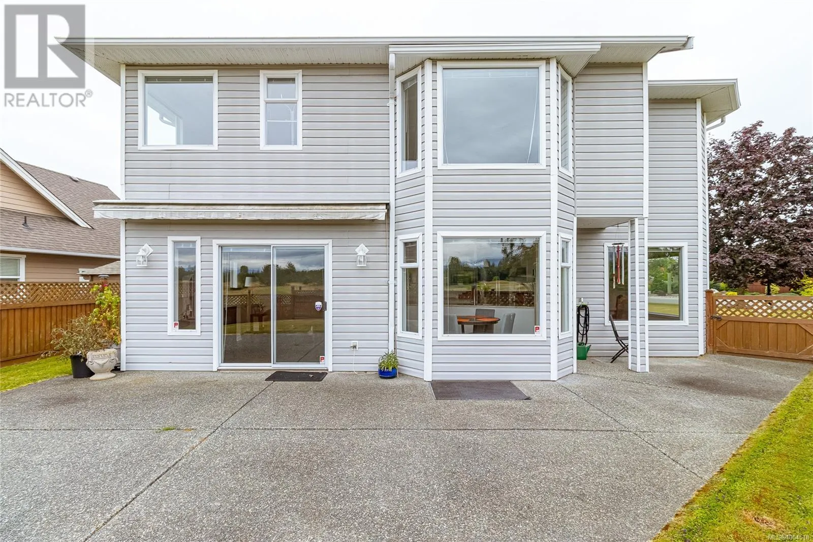 639 Eagle Tree Close