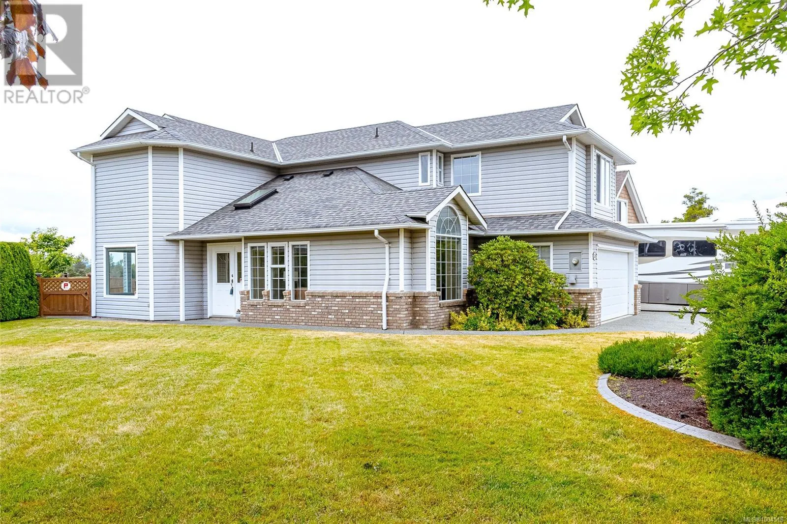 639 Eagle Tree Close
