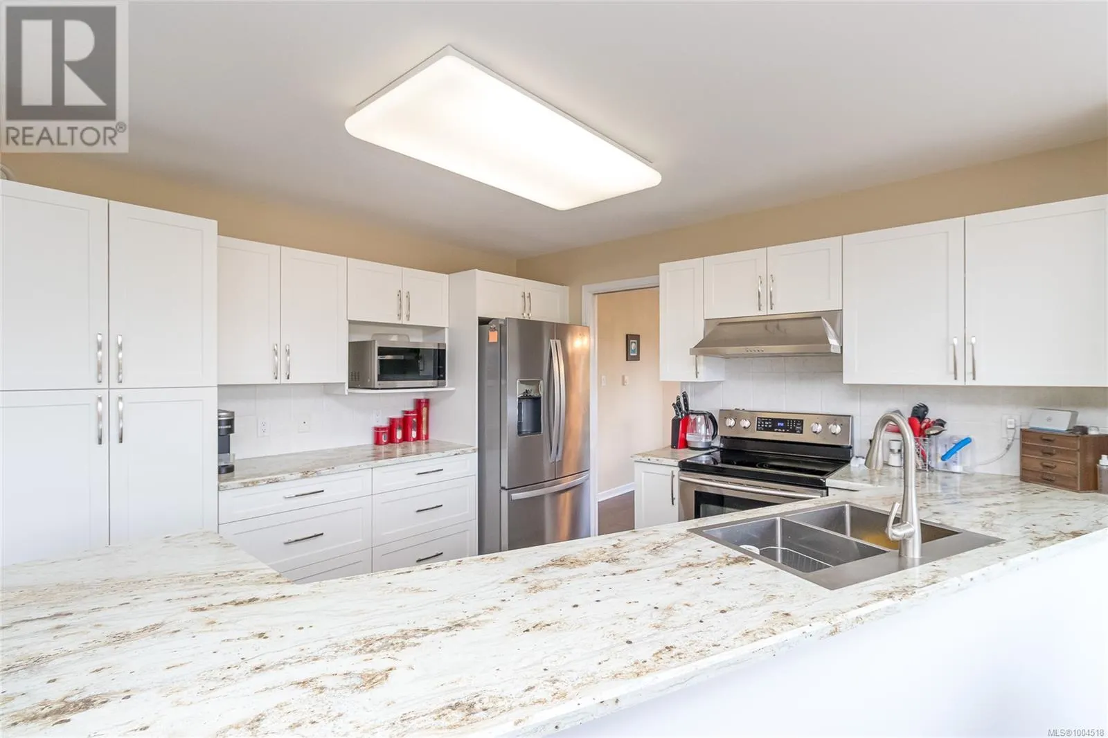 639 Eagle Tree Close