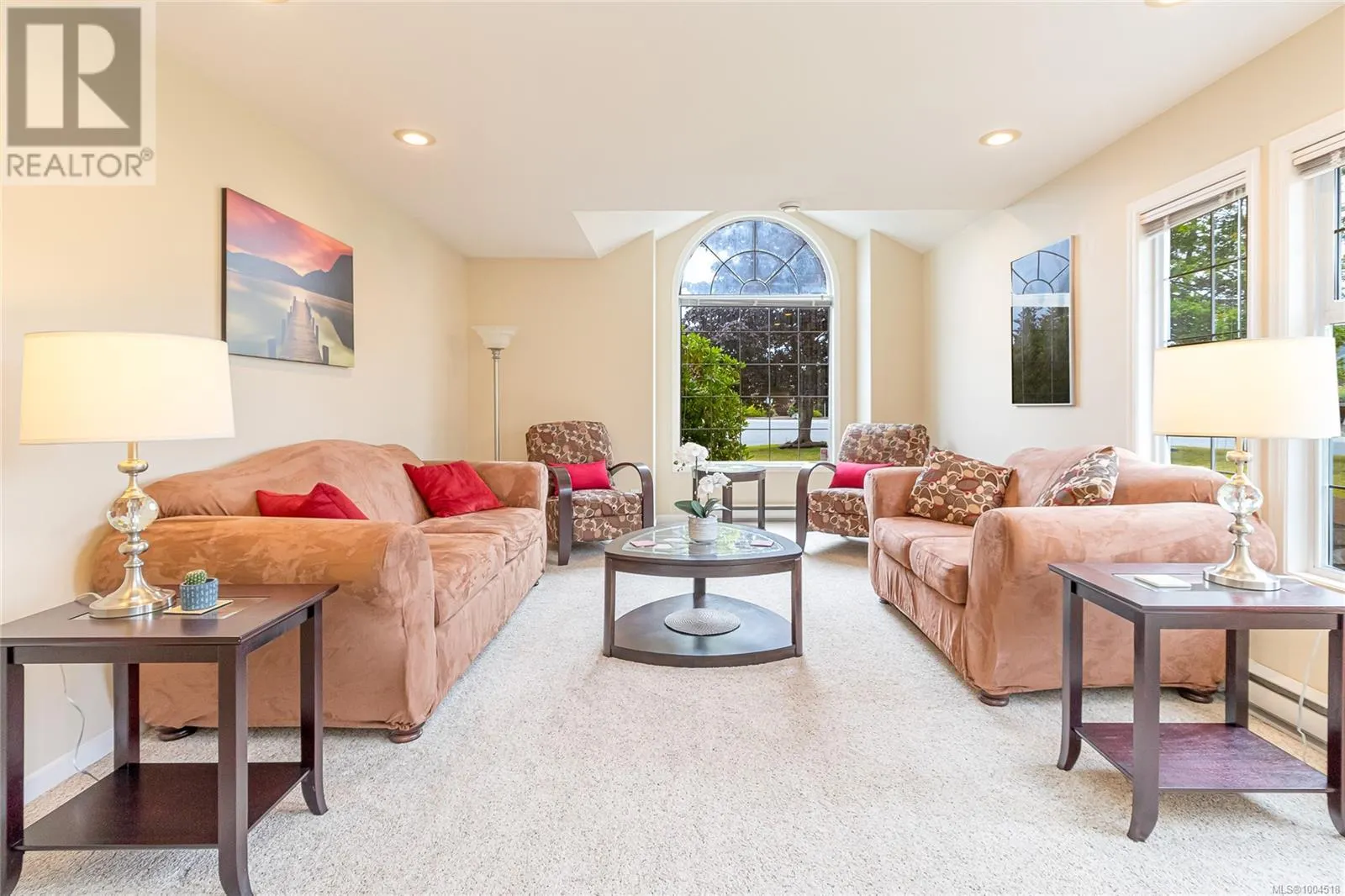 639 Eagle Tree Close