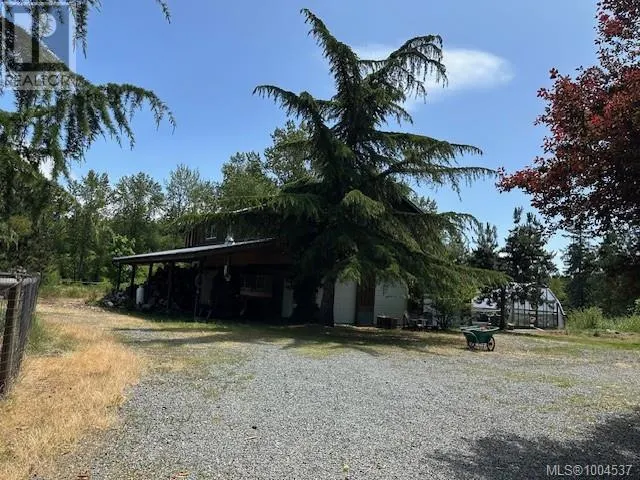 3744 Gibbins Rd