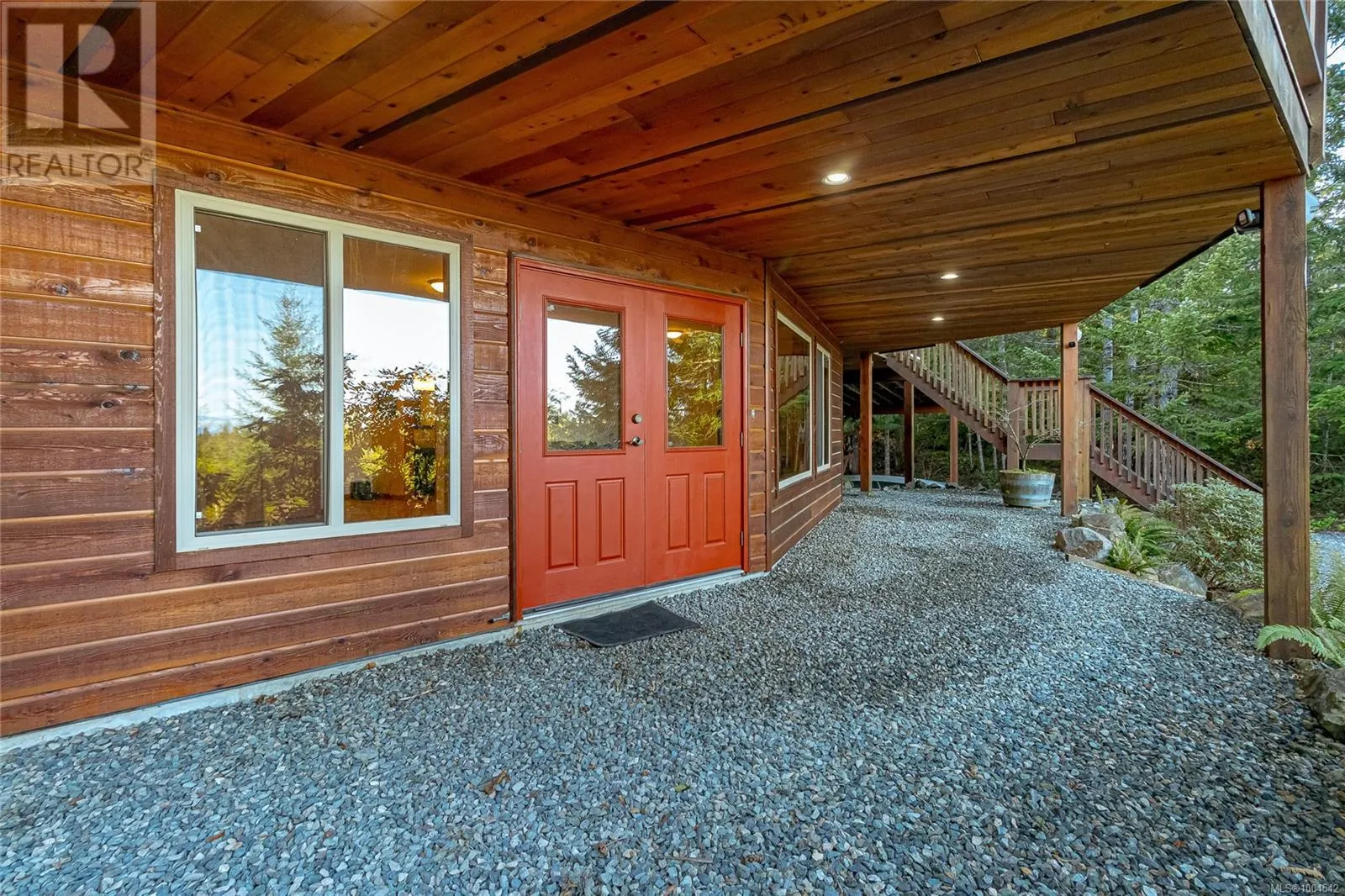 1556 Meadowood Way