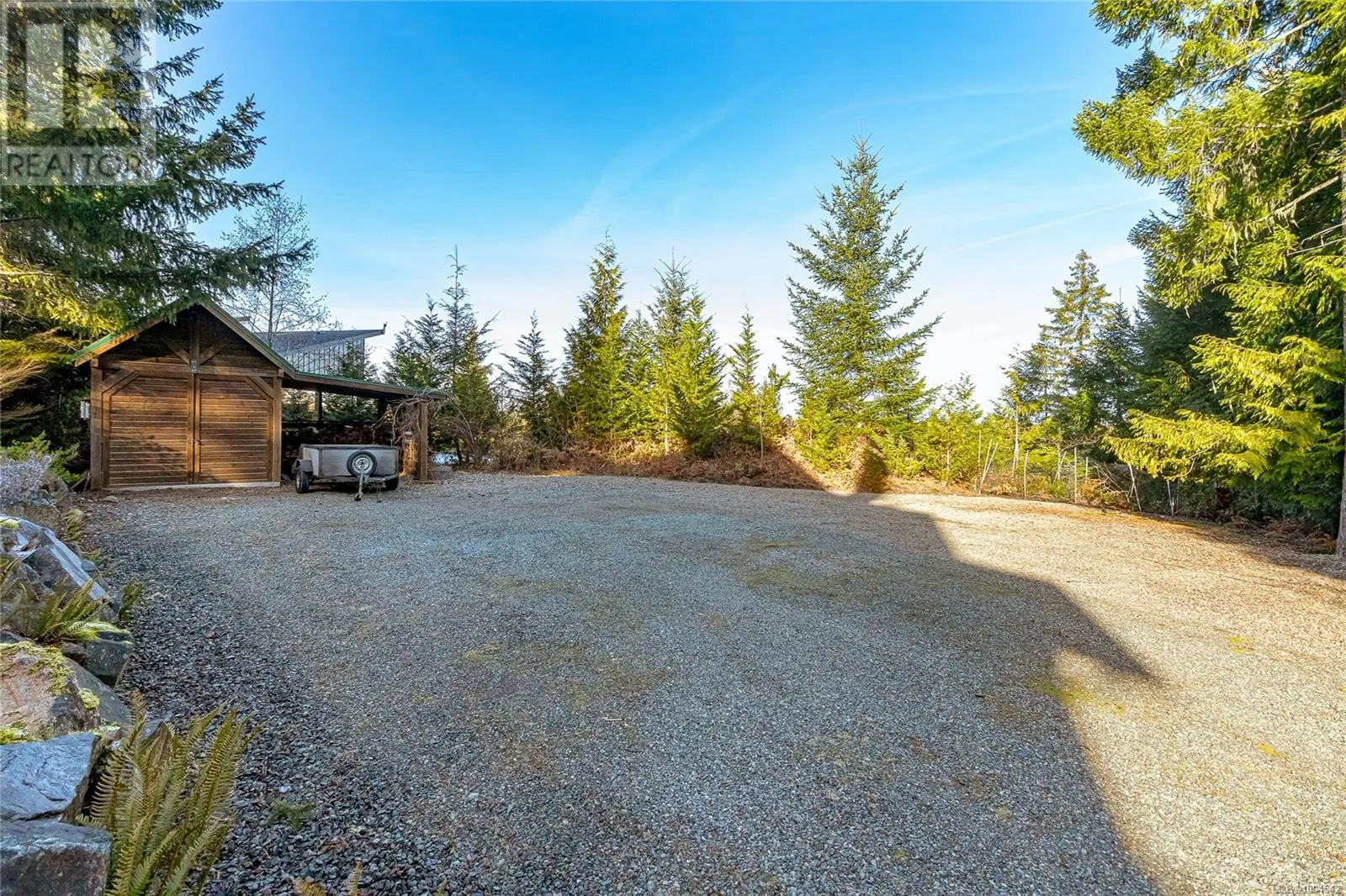 1556 Meadowood Way