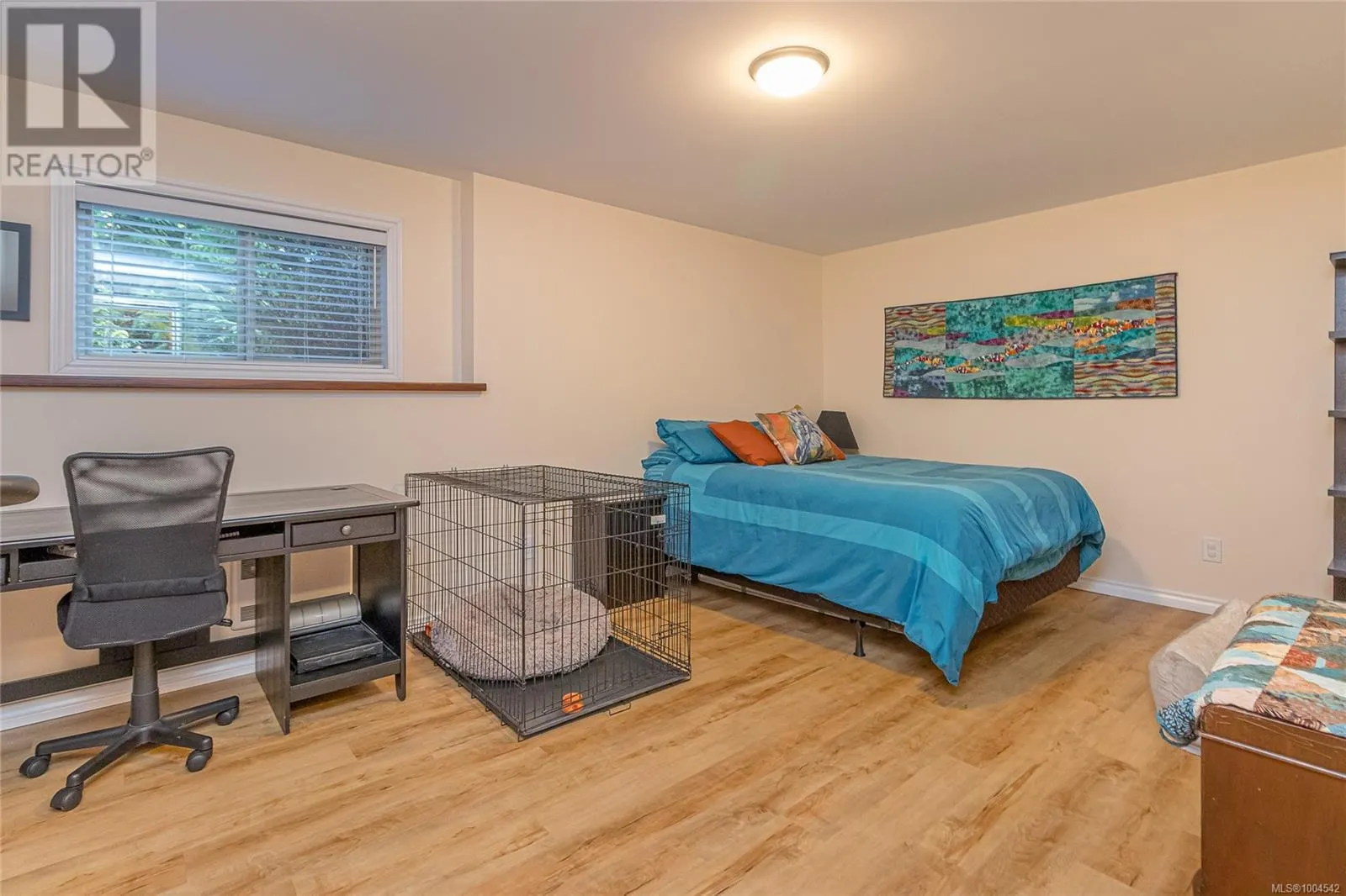 1556 Meadowood Way