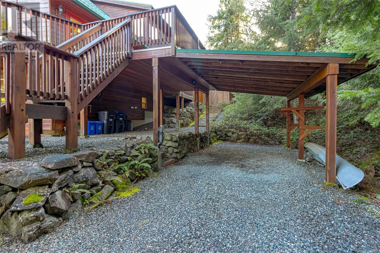 1556 Meadowood Way
