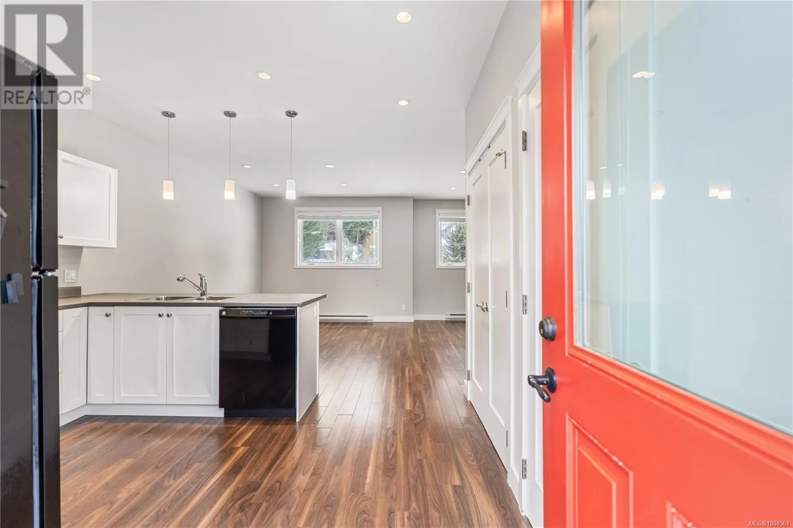 11329 Hummingbird Pl