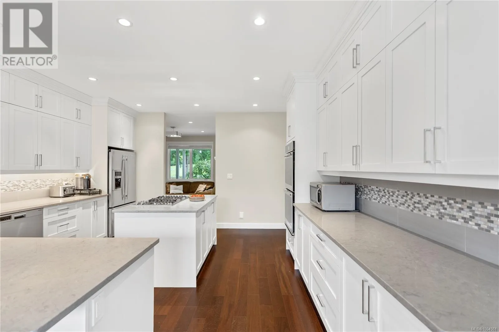 11329 Hummingbird Pl